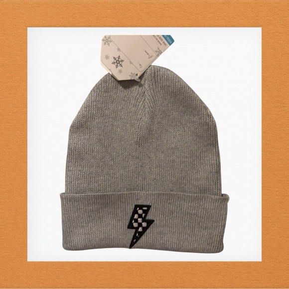 Kids Gray Beanie with Lightning Bolt Patch - Picture 7 of 7